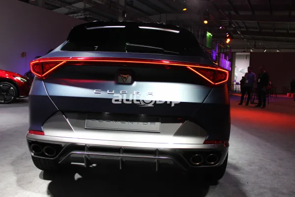La nouvelle CUPRA Formentor sera produite dans l'usine SEAT à Martorell