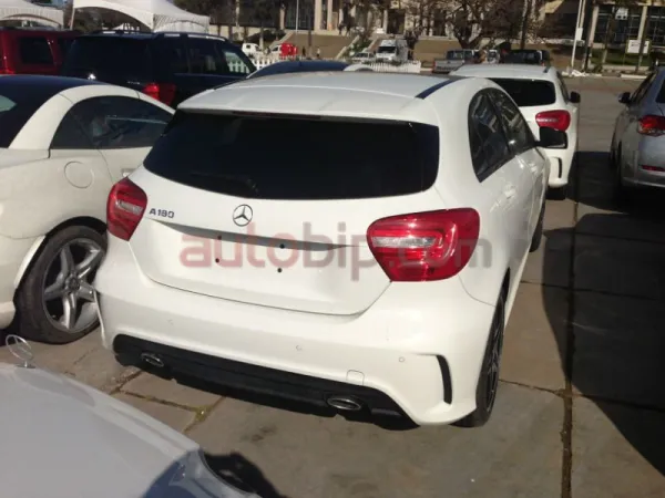 أجمل سيارة لسنة 2012 : Mercedes Class A
