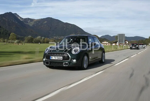 تجربة ميني جون كوبر ووركس (2015) / قوة و رياضية أنيقة جدا