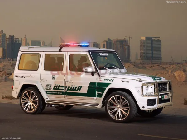 شرطة دبي: دوريات بـ Classe G المعدلة من Brabus