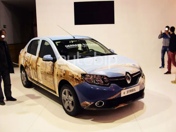  الجزائر Autowest 2014 / Renault : نسخة جديدة Symbol جزائرية الصنع