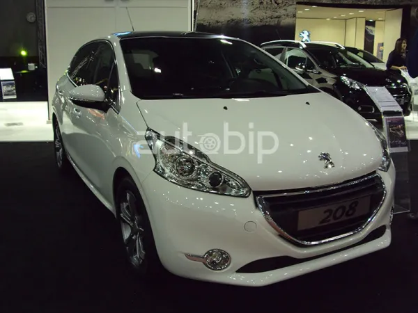 Autowest 2014 / Peugeot : تخفيضات المعرض الخاصة بـ 208
