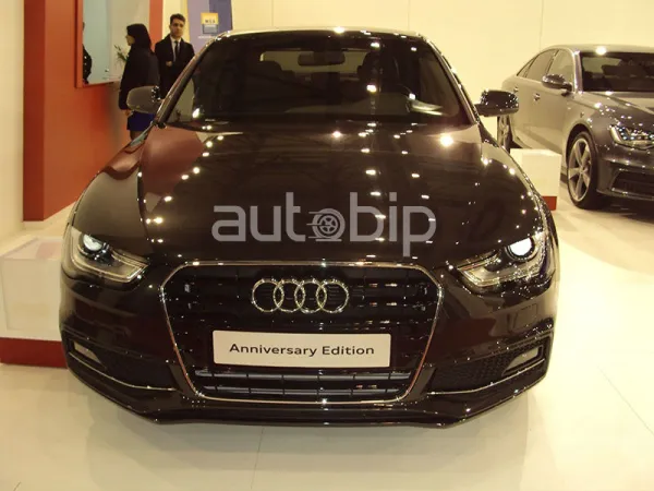 Autowest 2014 / Peugeot : النسخة المحدودة Audi A4 Anniversary Edition