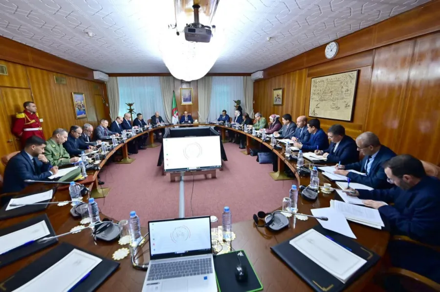 Installation d'un groupe de travail chargé de l'élaboration du référentiel national d'intégration dans l'industrie automobile